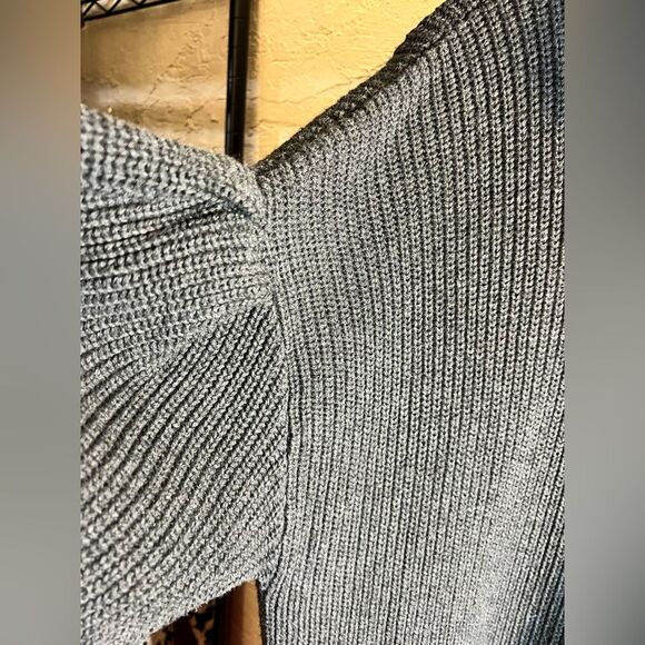 Sweater dress by Free Assembly, charcoal grey, XL, beautiful detailed sleeve - Picture 6 of 7